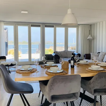 בית נופש Wierhooft 33 וירינגרוורף