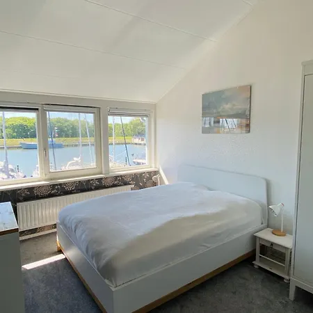 Wierhooft 33 * Вирингерверф